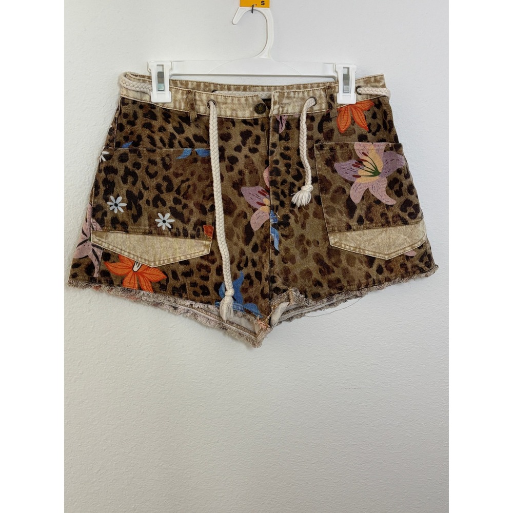 SHEIN Leopard Floral Denim Shorts Womens Medium Brown Animal Print Cargo Raw Hem